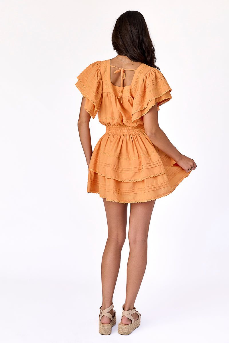 Sweetheart Lace Dress Apricot